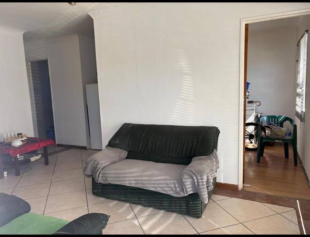 3 BEDROOM APARTMENT FOR SALE IN OTTERY